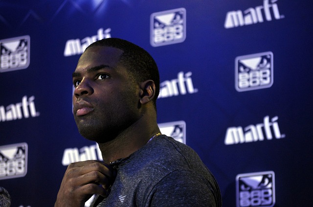 亞馬爾國家隊首秀破門 連破兩大紀錄前途一片光明！.